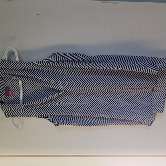 Vince camuto - Picture 1 of 2